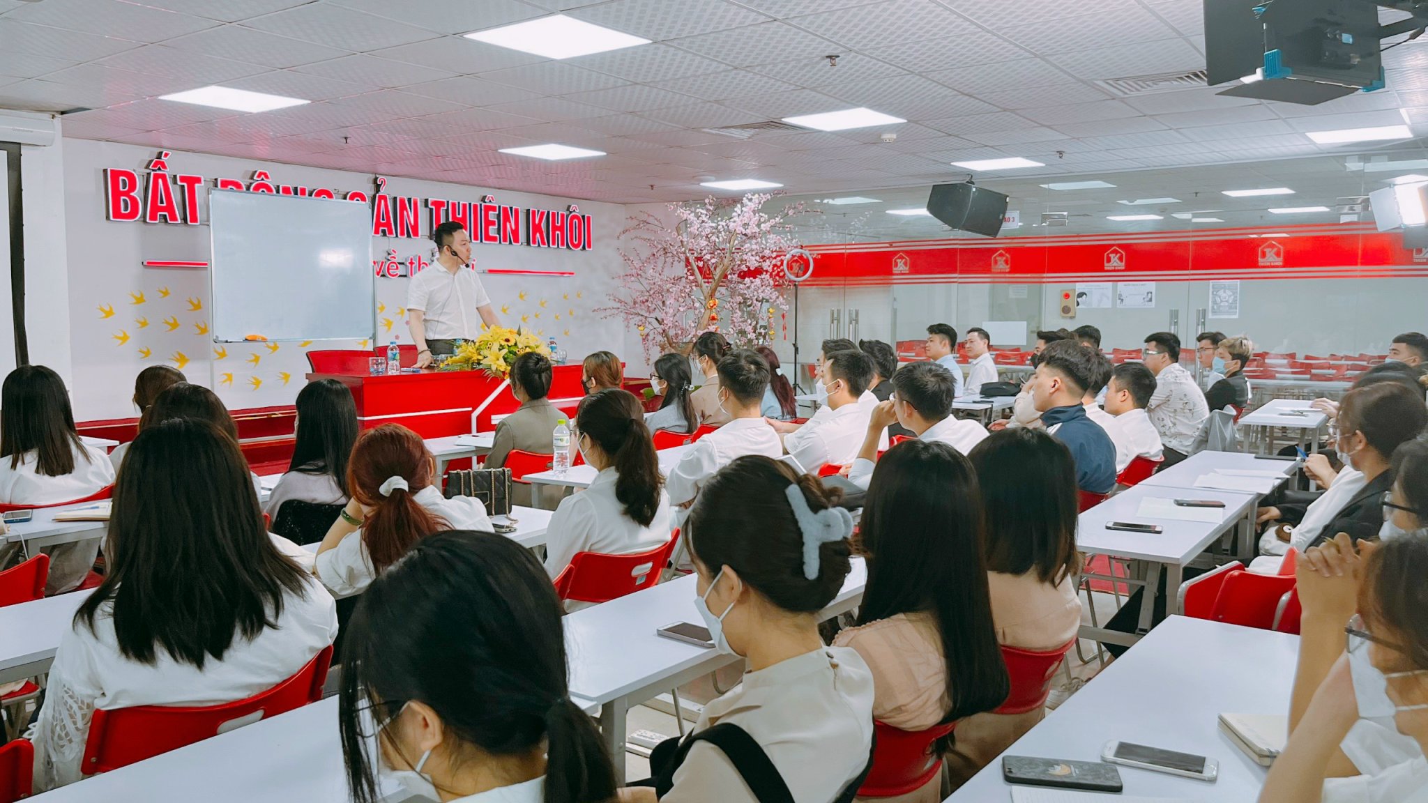 Cơ hội phát triển sự nghiệp cùng Thiên Khôi